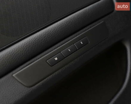 Серый БМВ 5 Серия, объемом двигателя 2 л и пробегом 123 тыс. км за 19899 $, фото 51 на Automoto.ua