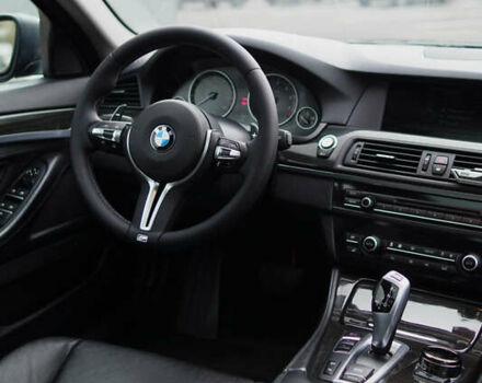 Серый БМВ 5 Серия, объемом двигателя 2 л и пробегом 177 тыс. км за 13200 $, фото 12 на Automoto.ua