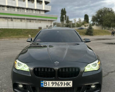 Серый БМВ 5 Серия, объемом двигателя 3 л и пробегом 285 тыс. км за 22500 $, фото 1 на Automoto.ua