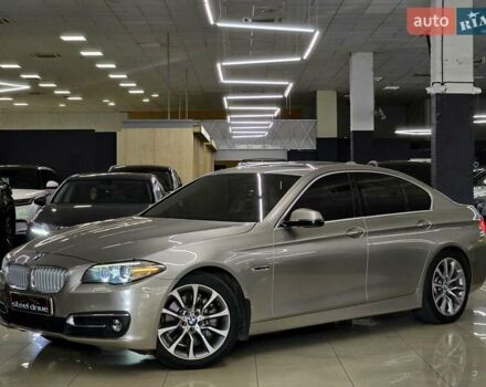 БМВ 5 Серия 2013 в Николаеве на Automoto.ua Серый БМВ 5 Серия, объемом двигателя 2.99 л и пробегом 152 тыс. км за 22499 $, фото 6 на Automoto.ua