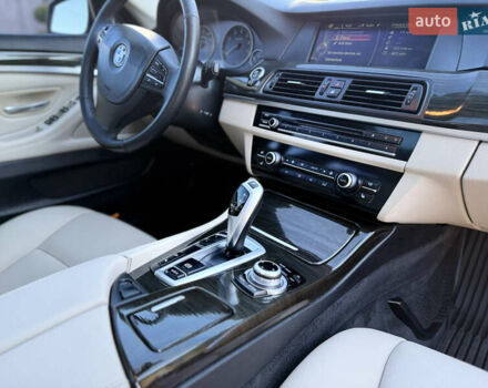 Серый БМВ 5 Серия, объемом двигателя 3 л и пробегом 203 тыс. км за 15900 $, фото 28 на Automoto.ua
