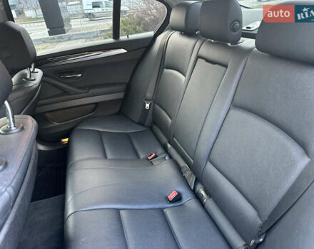 Сірий БМВ 5 Серія, об'ємом двигуна 2 л та пробігом 161 тис. км за 14400 $, фото 27 на Automoto.ua