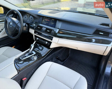 Серый БМВ 5 Серия, объемом двигателя 3 л и пробегом 203 тыс. км за 15900 $, фото 27 на Automoto.ua