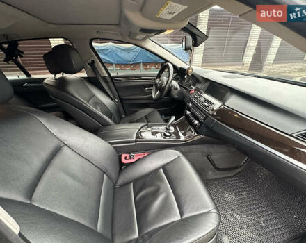 Серый БМВ 5 Серия, объемом двигателя 2.8 л и пробегом 230 тыс. км за 17500 $, фото 17 на Automoto.ua