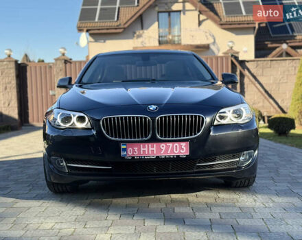 Серый БМВ 5 Серия, объемом двигателя 3 л и пробегом 203 тыс. км за 15900 $, фото 3 на Automoto.ua