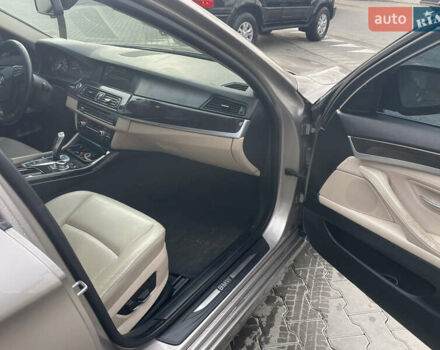 Сірий БМВ 5 Серія, об'ємом двигуна 2 л та пробігом 215 тис. км за 12700 $, фото 8 на Automoto.ua