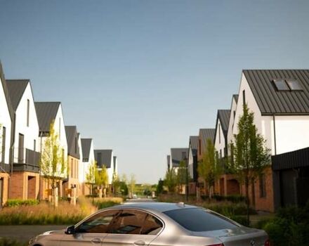 Сірий БМВ 5 Серія, об'ємом двигуна 2 л та пробігом 64 тис. км за 17600 $, фото 2 на Automoto.ua