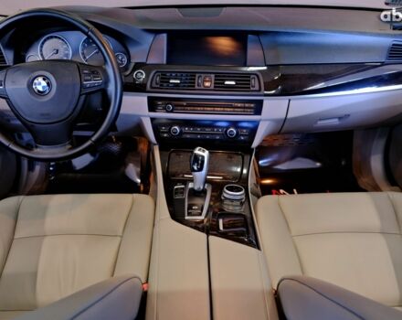 Серый БМВ 5 Серия, объемом двигателя 2 л и пробегом 240 тыс. км за 13500 $, фото 6 на Automoto.ua