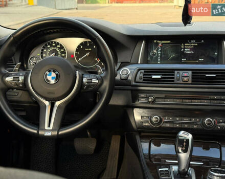 Серый БМВ 5 Серия, объемом двигателя 3 л и пробегом 209 тыс. км за 22000 $, фото 9 на Automoto.ua