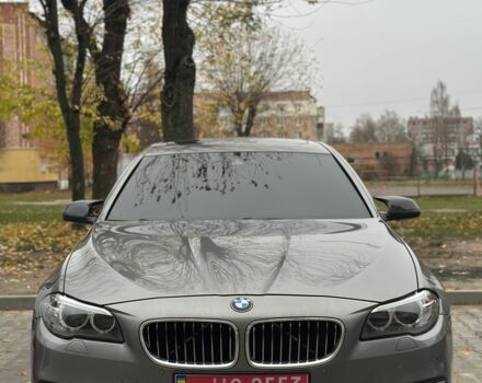 Серый БМВ 5 Серия, объемом двигателя 2 л и пробегом 253 тыс. км за 12500 $, фото 3 на Automoto.ua