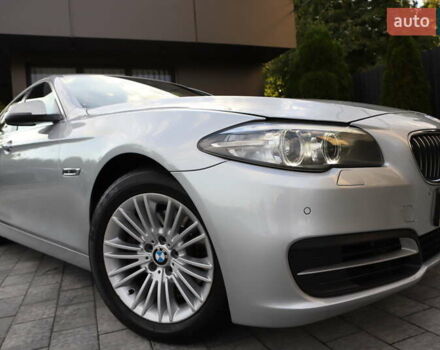 Серый БМВ 5 Серия, объемом двигателя 2 л и пробегом 123 тыс. км за 19899 $, фото 24 на Automoto.ua