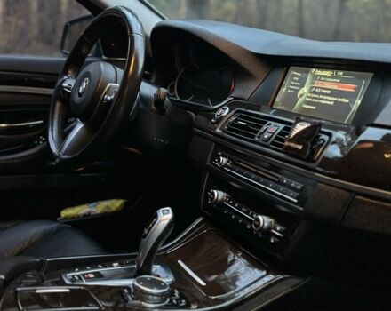 БМВ 5 Серия 2013 в Синельниковом на Automoto.ua Серый БМВ 5 Серия, объемом двигателя 3 л и пробегом 237 тыс. км за 13700 $, фото 15 на Automoto.ua