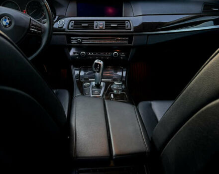 Сірий БМВ 5 Серія, об'ємом двигуна 2 л та пробігом 117 тис. км за 12599 $, фото 7 на Automoto.ua