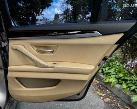 Сірий БМВ 5 Серія, об'ємом двигуна 3 л та пробігом 148 тис. км за 16290 $, фото 26 на Automoto.ua