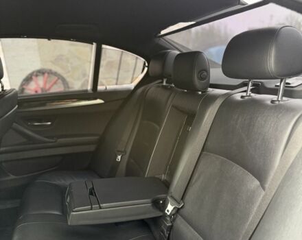 Сірий БМВ 5 Серія, об'ємом двигуна 2 л та пробігом 267 тис. км за 12800 $, фото 4 на Automoto.ua