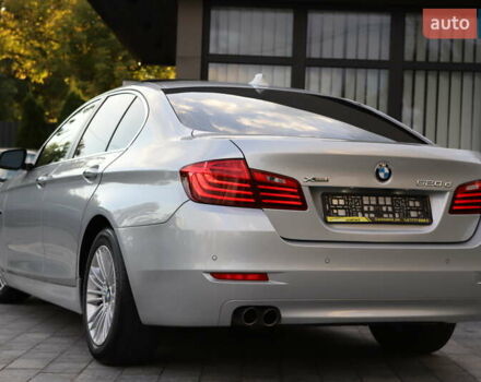 Серый БМВ 5 Серия, объемом двигателя 2 л и пробегом 123 тыс. км за 19899 $, фото 7 на Automoto.ua