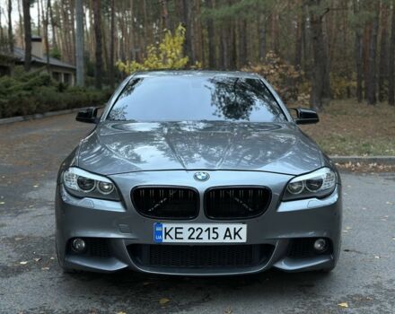 БМВ 5 Серия 2013 в Синельниковом на Automoto.ua Серый БМВ 5 Серия, объемом двигателя 3 л и пробегом 237 тыс. км за 13700 $, фото 2 на Automoto.ua