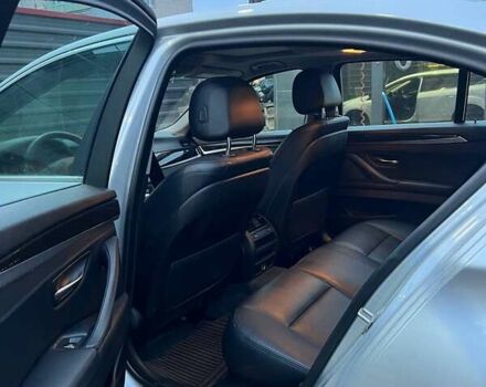 Сірий БМВ 5 Серія, об'ємом двигуна 2 л та пробігом 141 тис. км за 13400 $, фото 7 на Automoto.ua