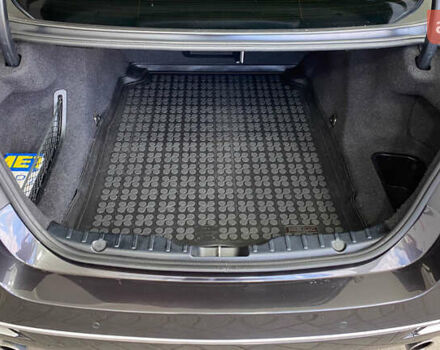 Сірий БМВ 5 Серія, об'ємом двигуна 2.98 л та пробігом 311 тис. км за 15450 $, фото 4 на Automoto.ua