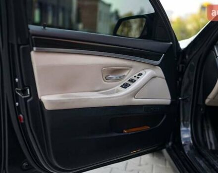 Серый БМВ 5 Серия, объемом двигателя 2 л и пробегом 175 тыс. км за 13350 $, фото 11 на Automoto.ua