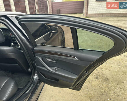 Серый БМВ 5 Серия, объемом двигателя 2.8 л и пробегом 230 тыс. км за 17500 $, фото 14 на Automoto.ua