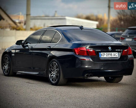 Серый БМВ 5 Серия, объемом двигателя 3 л и пробегом 209 тыс. км за 22000 $, фото 4 на Automoto.ua