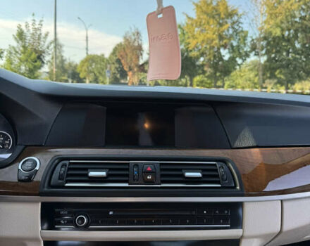 Серый БМВ 5 Серия, объемом двигателя 2 л и пробегом 256 тыс. км за 16000 $, фото 17 на Automoto.ua