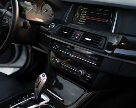 Серый БМВ 5 Серия, объемом двигателя 2 л и пробегом 59 тыс. км за 17900 $, фото 31 на Automoto.ua