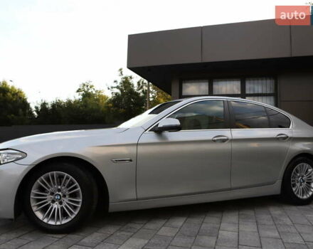 Серый БМВ 5 Серия, объемом двигателя 2 л и пробегом 123 тыс. км за 19899 $, фото 21 на Automoto.ua