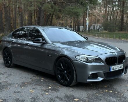БМВ 5 Серия 2013 в Синельниковом на Automoto.ua Серый БМВ 5 Серия, объемом двигателя 3 л и пробегом 237 тыс. км за 13700 $, фото 3 на Automoto.ua
