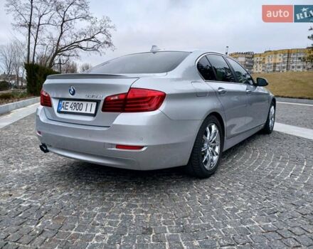Серый БМВ 5 Серия, объемом двигателя 3 л и пробегом 161 тыс. км за 19900 $, фото 10 на Automoto.ua