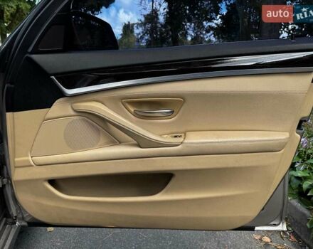 Сірий БМВ 5 Серія, об'ємом двигуна 3 л та пробігом 148 тис. км за 16290 $, фото 29 на Automoto.ua