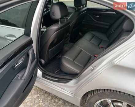 Серый БМВ 5 Серия, объемом двигателя 3 л и пробегом 161 тыс. км за 19900 $, фото 16 на Automoto.ua