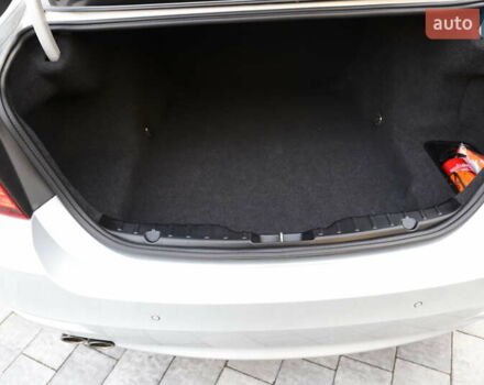 Серый БМВ 5 Серия, объемом двигателя 2 л и пробегом 123 тыс. км за 19899 $, фото 67 на Automoto.ua