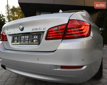 Серый БМВ 5 Серия, объемом двигателя 2 л и пробегом 123 тыс. км за 19899 $, фото 31 на Automoto.ua