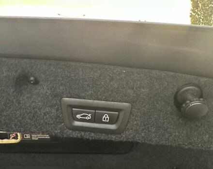 Серый БМВ 5 Серия, объемом двигателя 3 л и пробегом 285 тыс. км за 22500 $, фото 26 на Automoto.ua