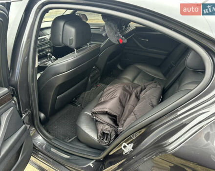 Серый БМВ 5 Серия, объемом двигателя 2.8 л и пробегом 230 тыс. км за 17500 $, фото 10 на Automoto.ua