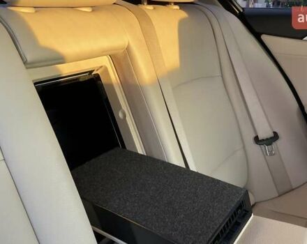 Серый БМВ 5 Серия, объемом двигателя 2 л и пробегом 284 тыс. км за 13999 $, фото 27 на Automoto.ua