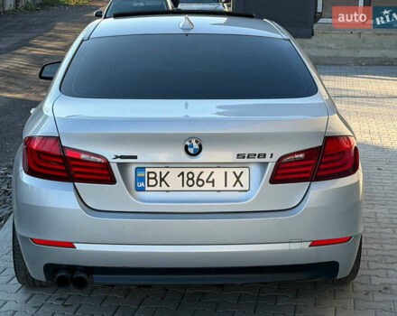 Серый БМВ 5 Серия, объемом двигателя 2 л и пробегом 280 тыс. км за 11300 $, фото 4 на Automoto.ua