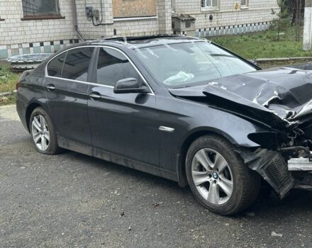 Серый БМВ 5 Серия, объемом двигателя 2 л и пробегом 175 тыс. км за 5750 $, фото 2 на Automoto.ua