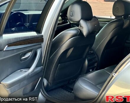 Серый БМВ 5 Серия, объемом двигателя 2 л и пробегом 219 тыс. км за 15000 $, фото 8 на Automoto.ua