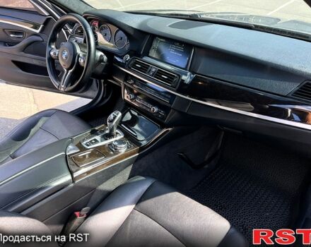 Серый БМВ 5 Серия, объемом двигателя 2 л и пробегом 219 тыс. км за 15000 $, фото 3 на Automoto.ua