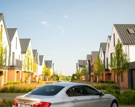 Серый БМВ 5 Серия, объемом двигателя 2 л и пробегом 59 тыс. км за 17900 $, фото 4 на Automoto.ua