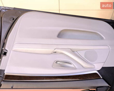 Серый БМВ 5 Серия, объемом двигателя 2 л и пробегом 140 тыс. км за 10900 $, фото 40 на Automoto.ua