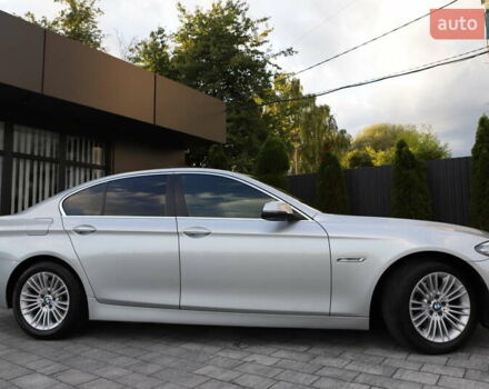 Серый БМВ 5 Серия, объемом двигателя 2 л и пробегом 123 тыс. км за 19899 $, фото 30 на Automoto.ua