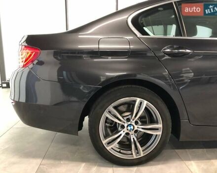 Серый БМВ 5 Серия, объемом двигателя 2 л и пробегом 185 тыс. км за 18900 $, фото 7 на Automoto.ua