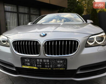 Серый БМВ 5 Серия, объемом двигателя 2 л и пробегом 123 тыс. км за 19899 $, фото 15 на Automoto.ua