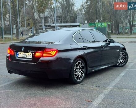 Серый БМВ 5 Серия, объемом двигателя 3 л и пробегом 209 тыс. км за 22000 $, фото 7 на Automoto.ua
