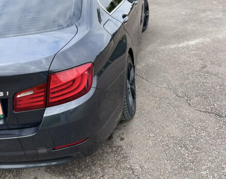 Серый БМВ 5 Серия, объемом двигателя 2 л и пробегом 298 тыс. км за 13200 $, фото 7 на Automoto.ua