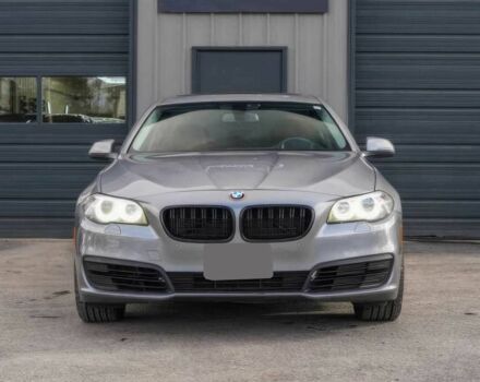 Серый БМВ 5 Серия, объемом двигателя 3 л и пробегом 83 тыс. км за 15100 $, фото 1 на Automoto.ua